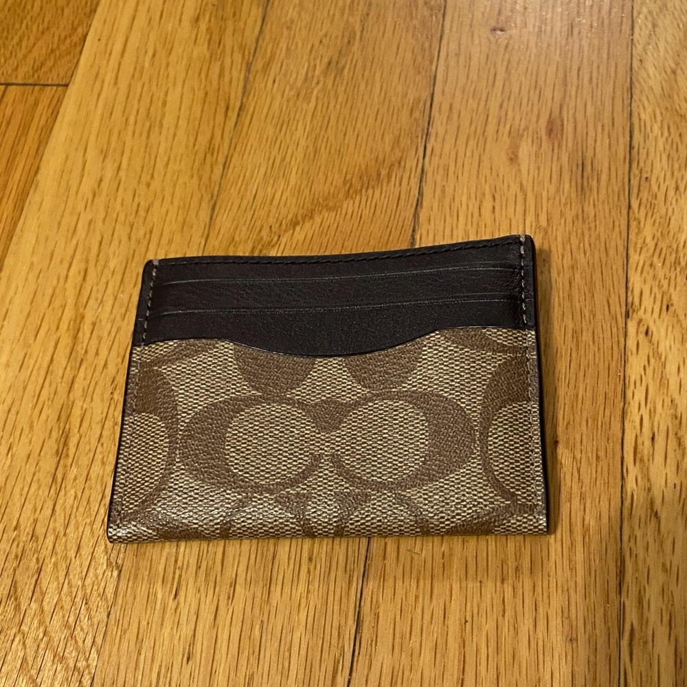 COACH CARD HOLDER BROWN AND BLACK NWT